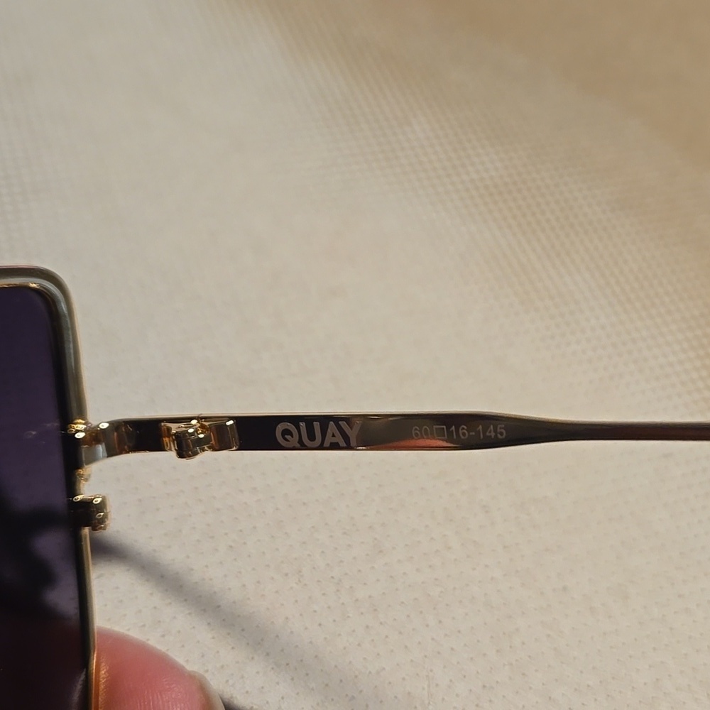 Quay Australia-NWOT "Srsly" Polarized Gold and Black Metal Sunglasses - Picture 11 of 17